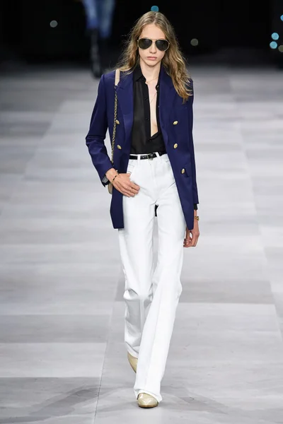 Look 6
